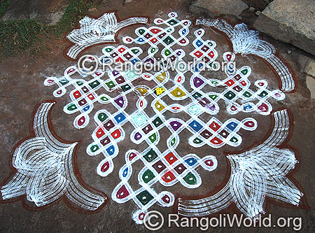 Festival pinnal sikku kolam april14 2015