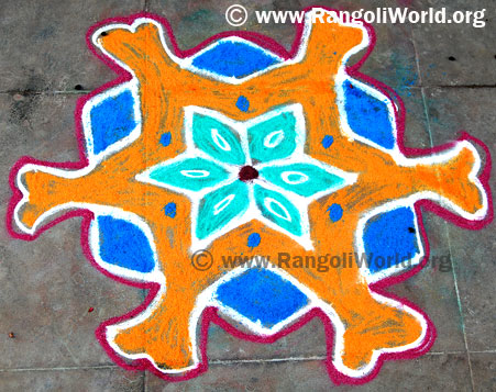 simple 7 dots Kolam