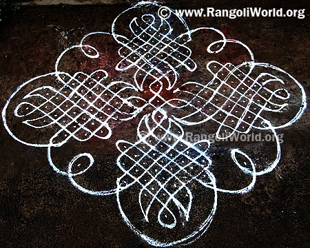 15-1 parallel dots sikku kolam