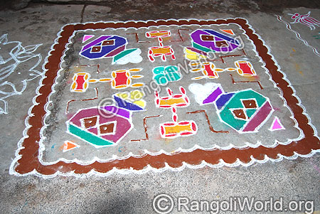 Pongal Theme Kolam With Traditional lamp