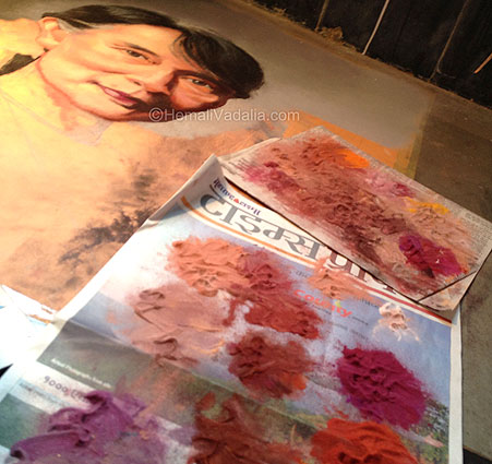 Rangoli colors